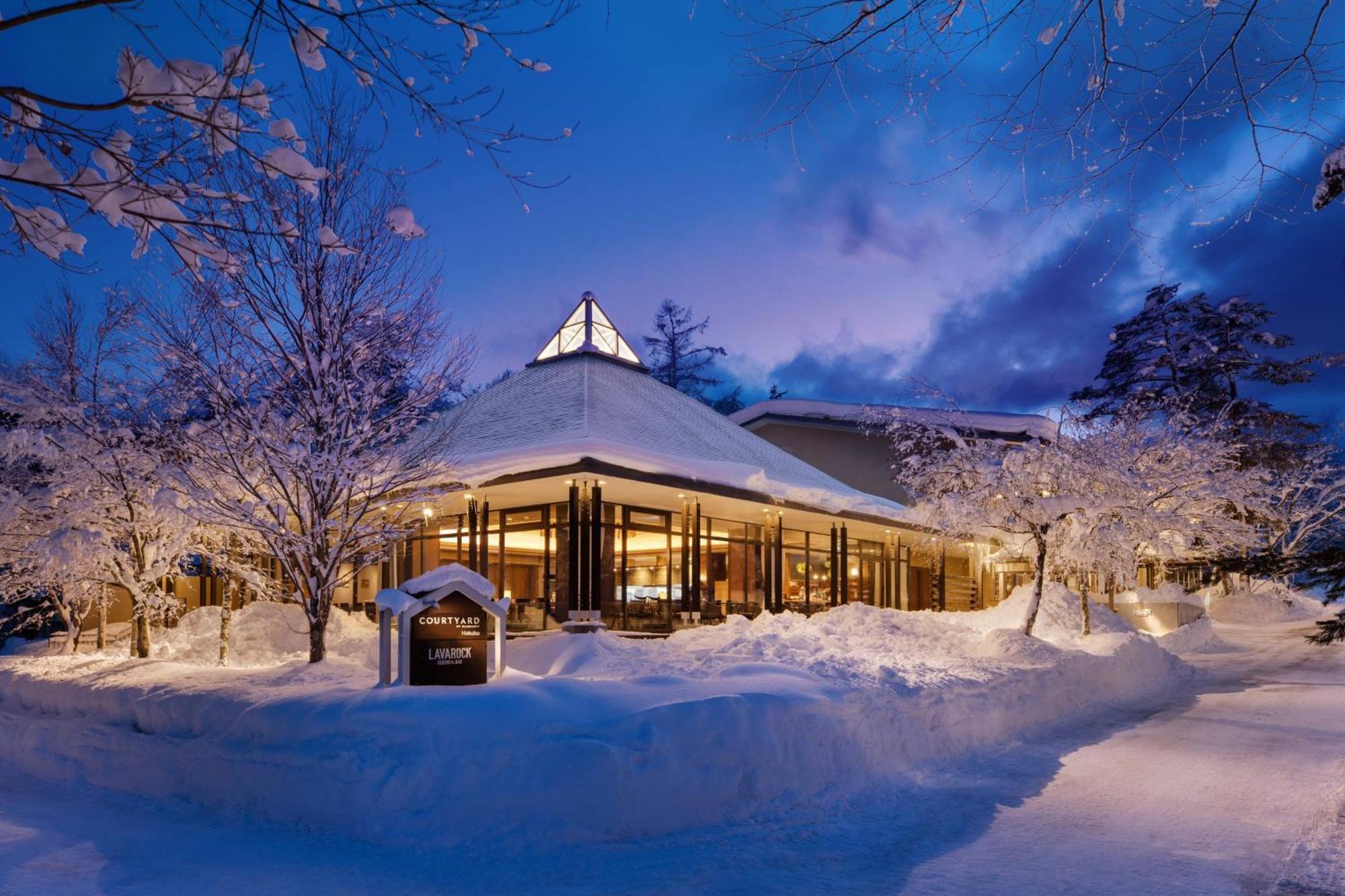 Courtyard By Marriott Hakuba Hotel Ngoại thất bức ảnh